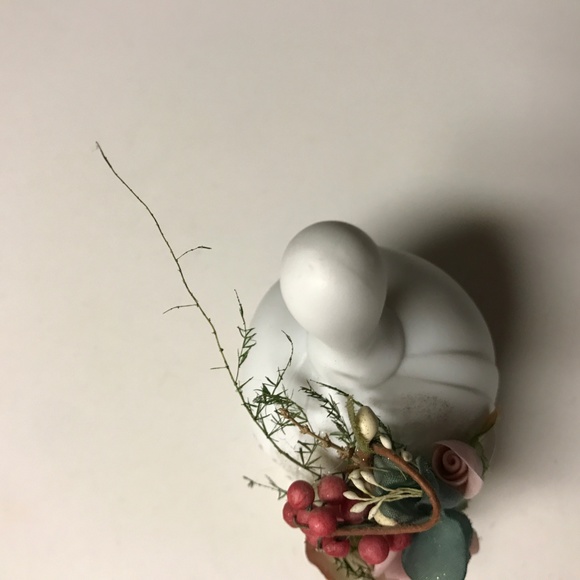 Vintage Floral Porcelain Bell - Picture 3 of 8